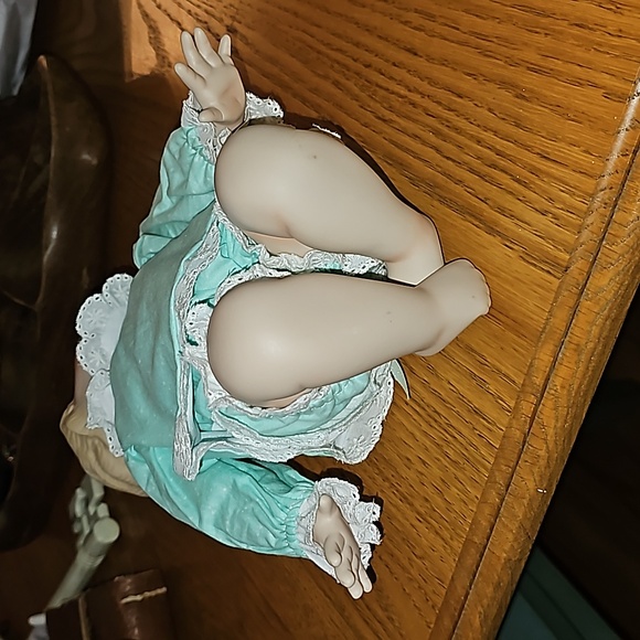 Yolanda's Picture Perfect Babies - Picture 6 of 9